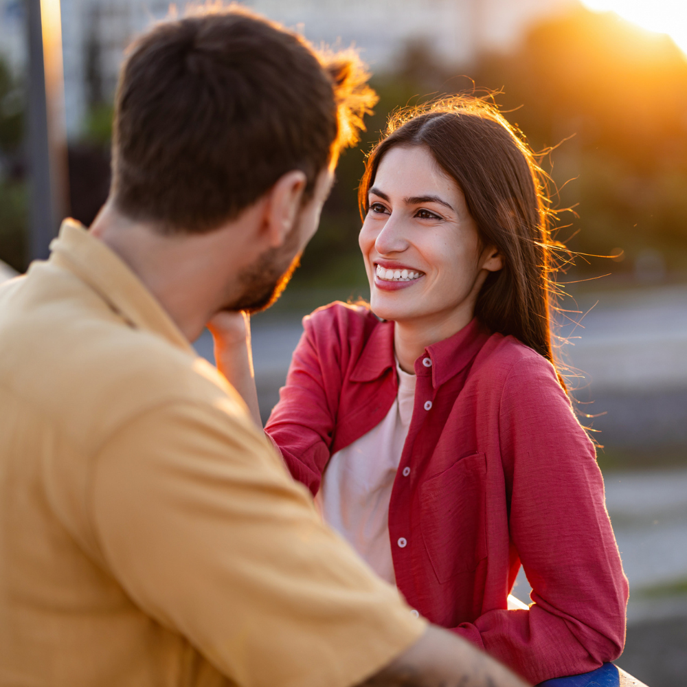 The 5 Subtle Signs Women Give Off to Show Sexual Interest